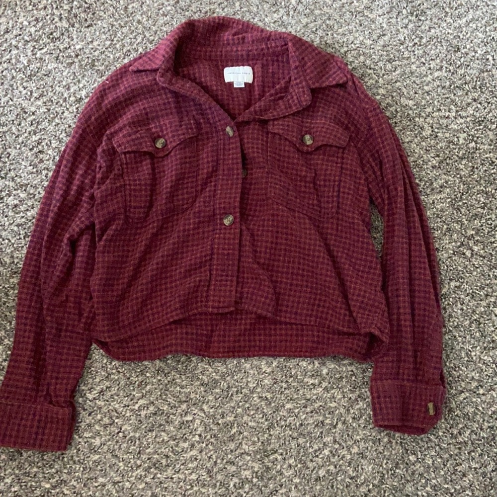 American Eagle cropped flannel